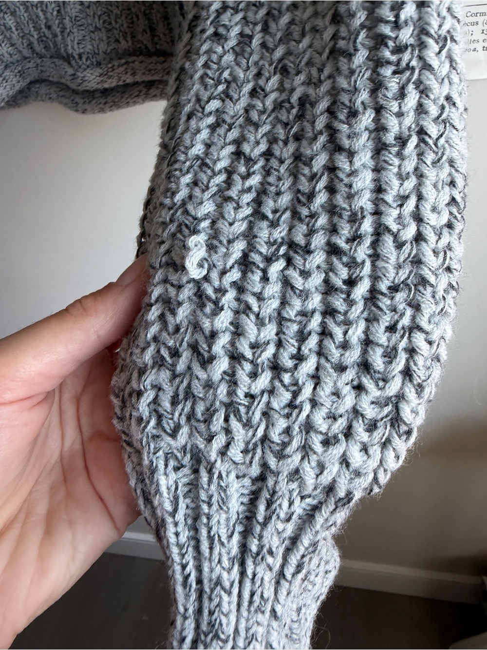 Garage Cozy Gray Turtleneck Sweater Small - Picture 4 of 5